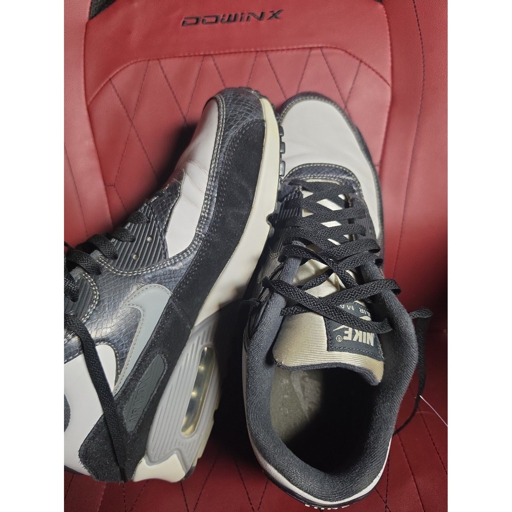 Size 11.5- Nike Air Max